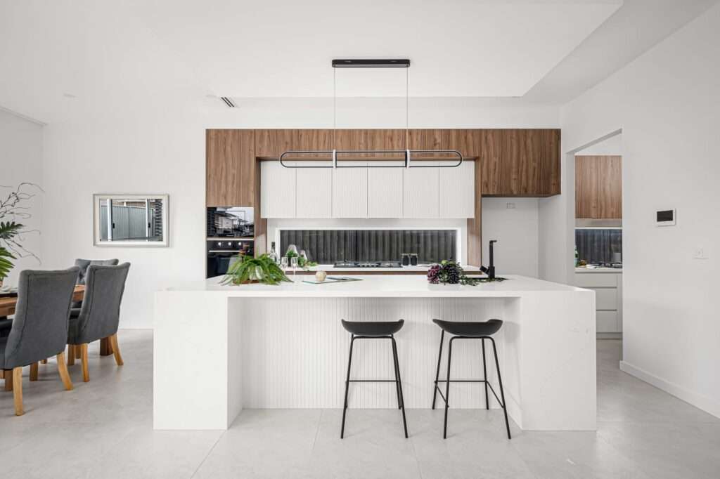 Painters Acacia Gardens